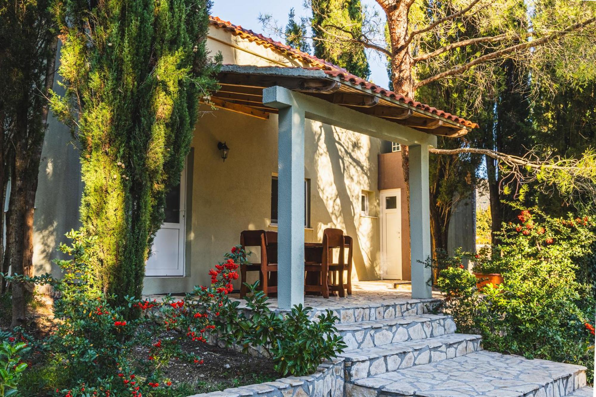 Country House Uros In Nature With Pool Lovorno Ngoại thất bức ảnh